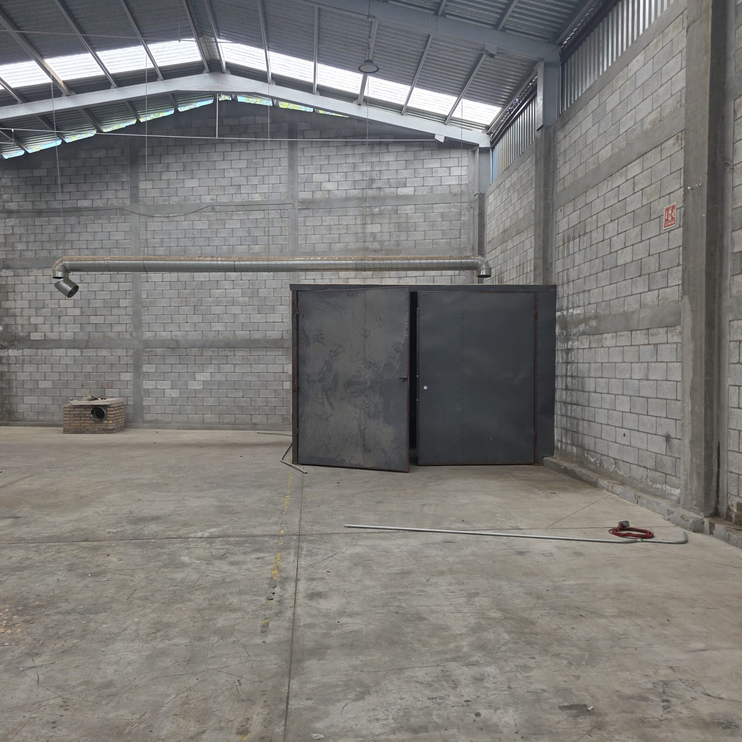 Bodega en renta frente Aeropuerto Ramos Arizpe